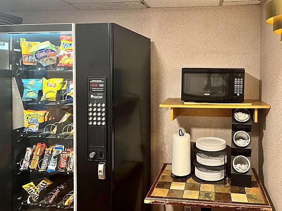 Econo Lodge Quebec Airport