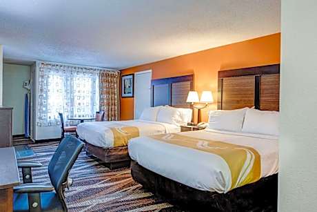 Queen Room with Two Queen Beds - Non-Smoking