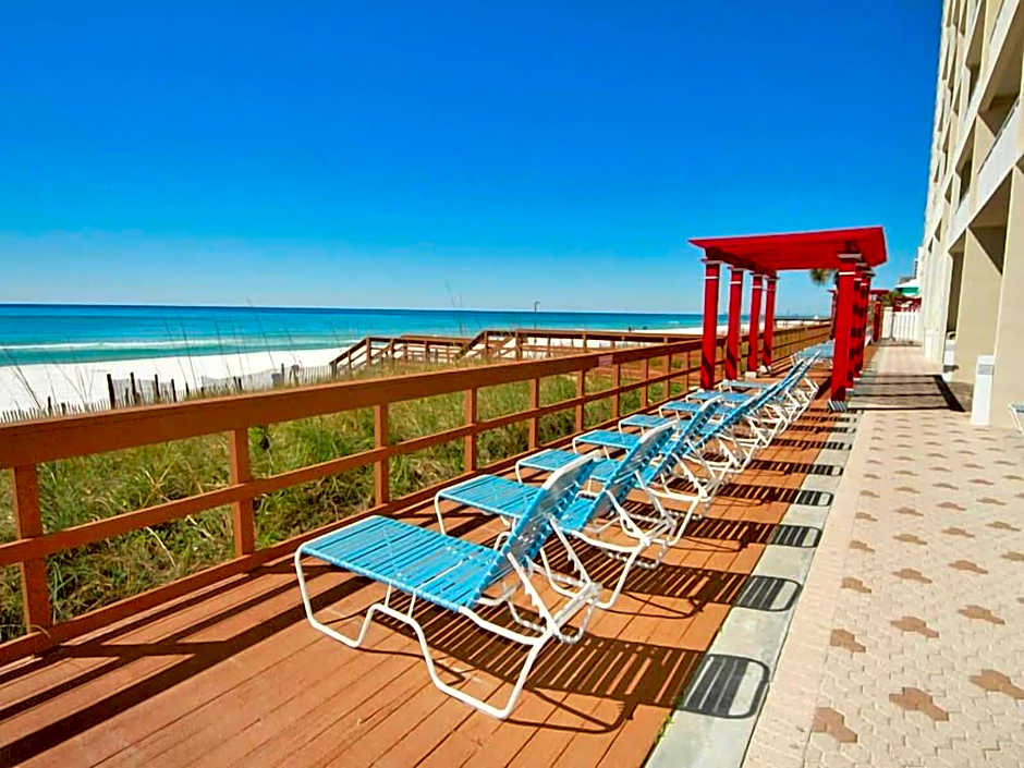 Majestic Beach Towers by Royal American Beach Getaways – Panama City Beach, FL
