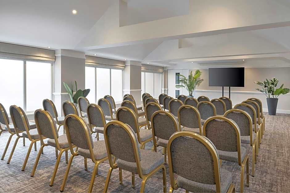 Delta Hotels by Marriott Manchester Airport