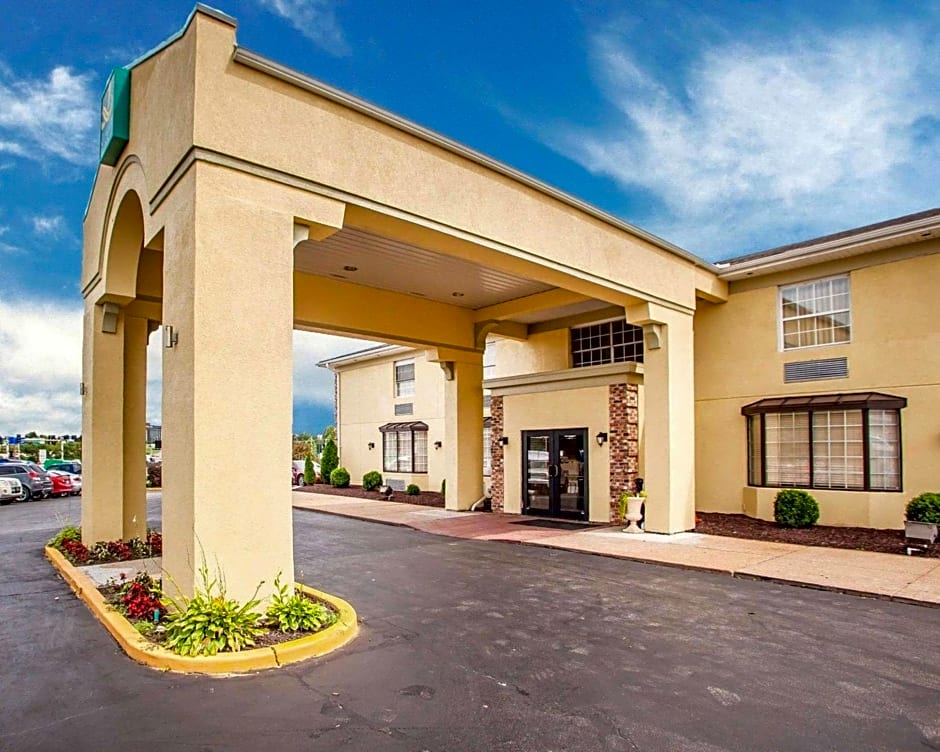Quality Inn Airport
