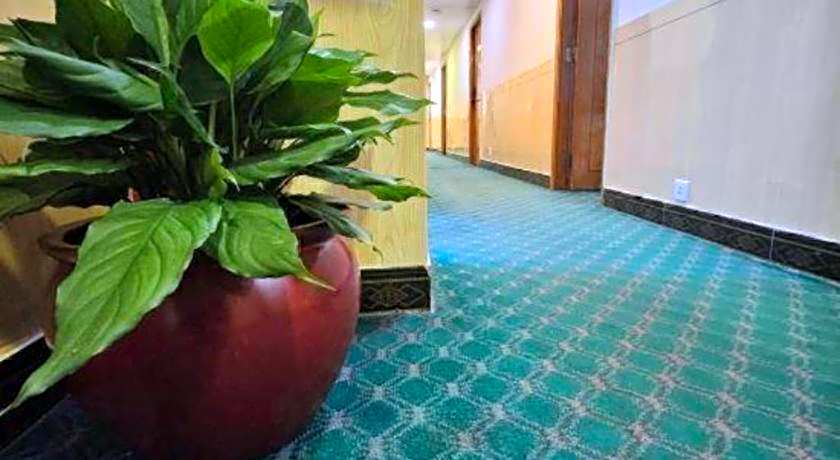 Man Va Hotel