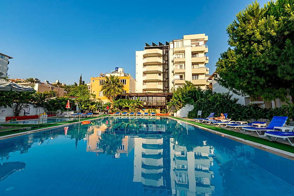 AliBabam Hotel & Apartment