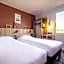 greet Hotel Castres Saix