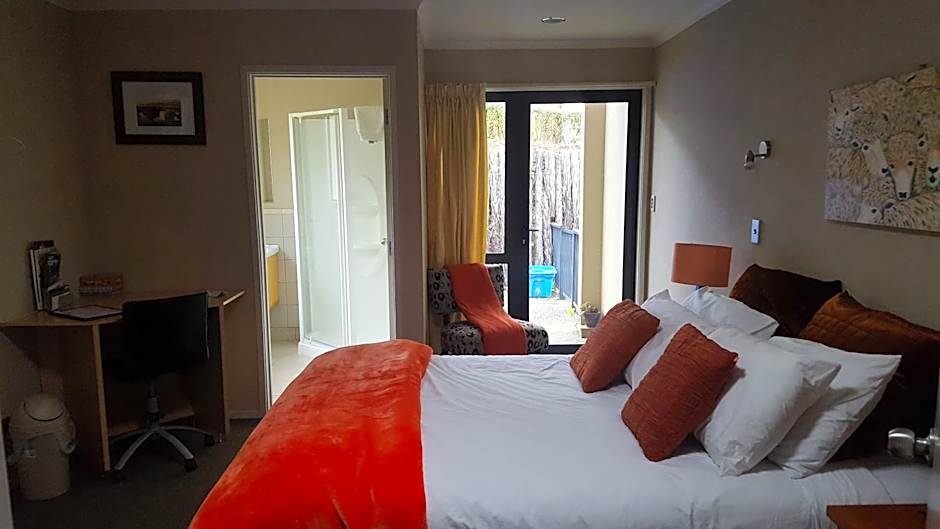 Heta Road B&B