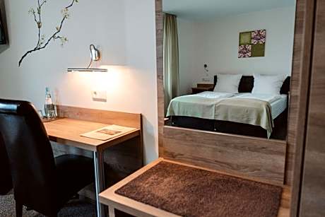 Double Room with Lake View