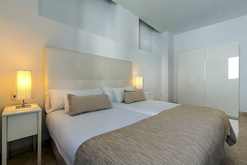 Elvira Suites