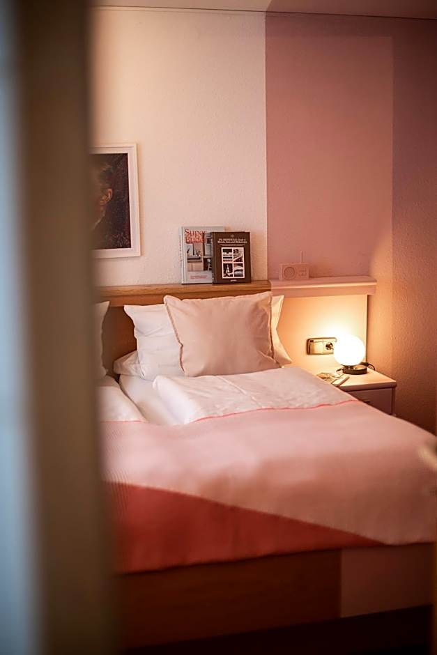 DAS SCHÖNE LEBEN Pop-Up Hotel