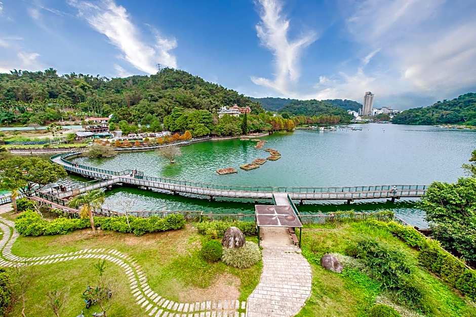 Sun Moon Lake I Love You