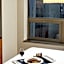 Renaissance Chicago O'Hare Suites Hotel