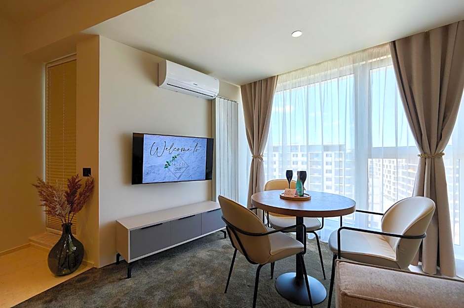 Alezzi Infinity Aparthotel & Spa