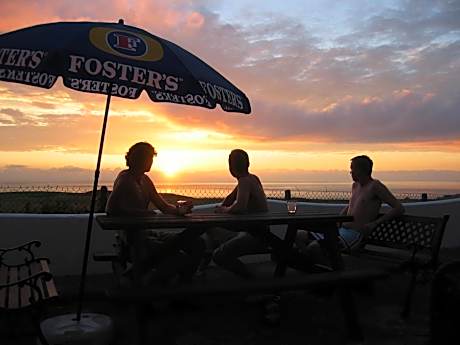 Longbeach- Adults Only