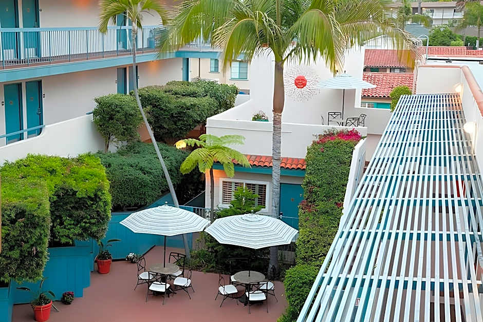 Beachside Inn