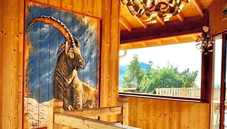 Hotels Les Catrems & Le Montagnou