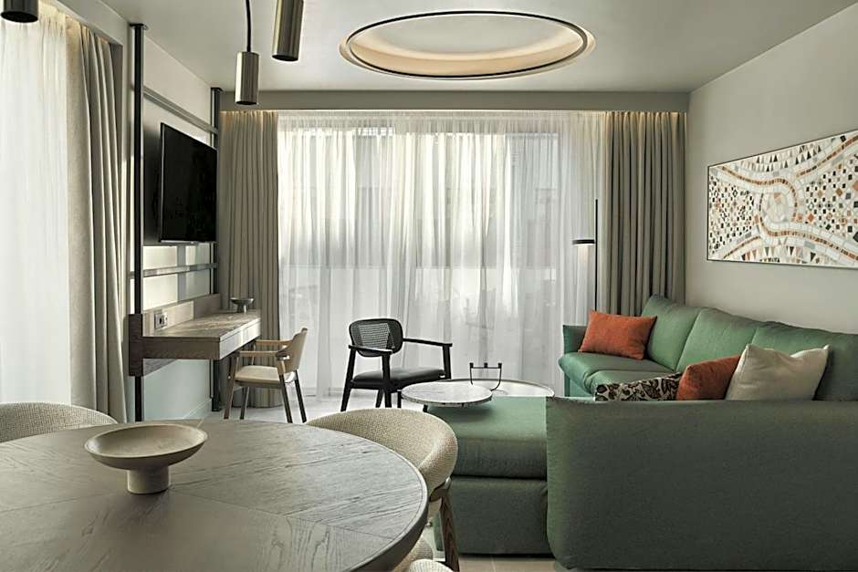 MonAsty, Thessaloniki, Autograph Collection