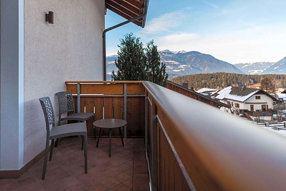 MyLiving - Hotel B&B by Majestic Resorts Dolomites