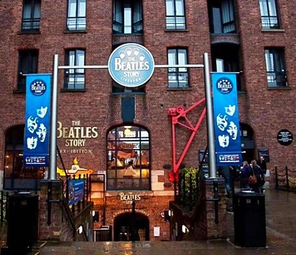 The Liverpool Pod Travel Hostel