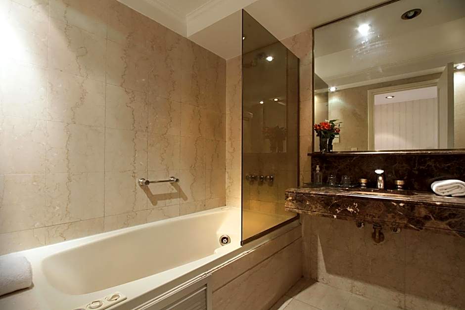 Ramada by Wyndham Buenos Aires Centro