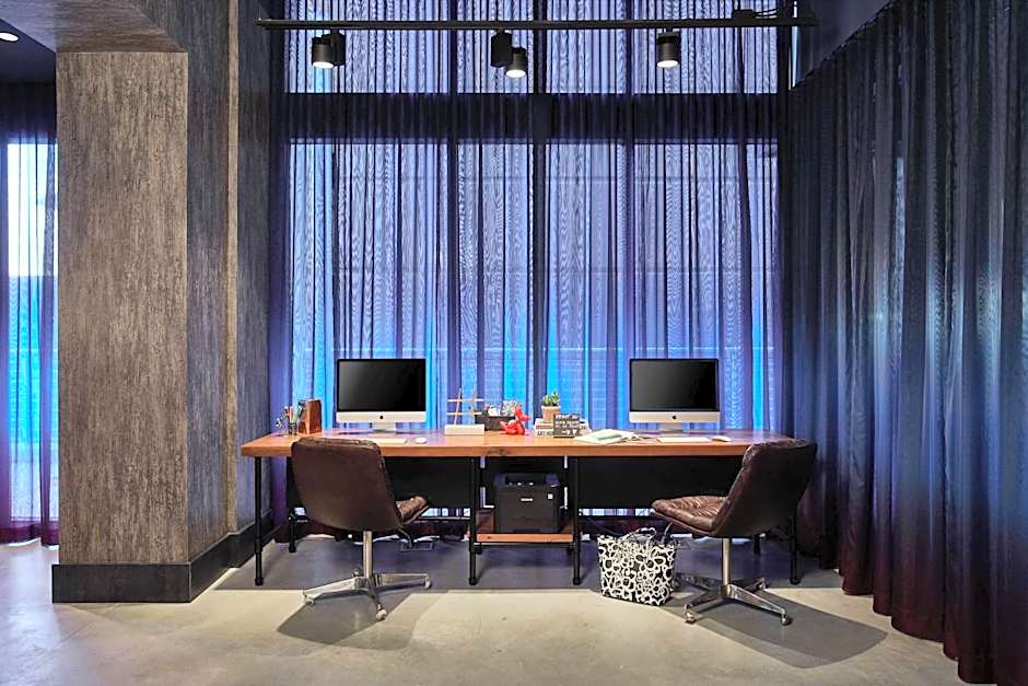 Moxy by Marriott Atlanta Midtown