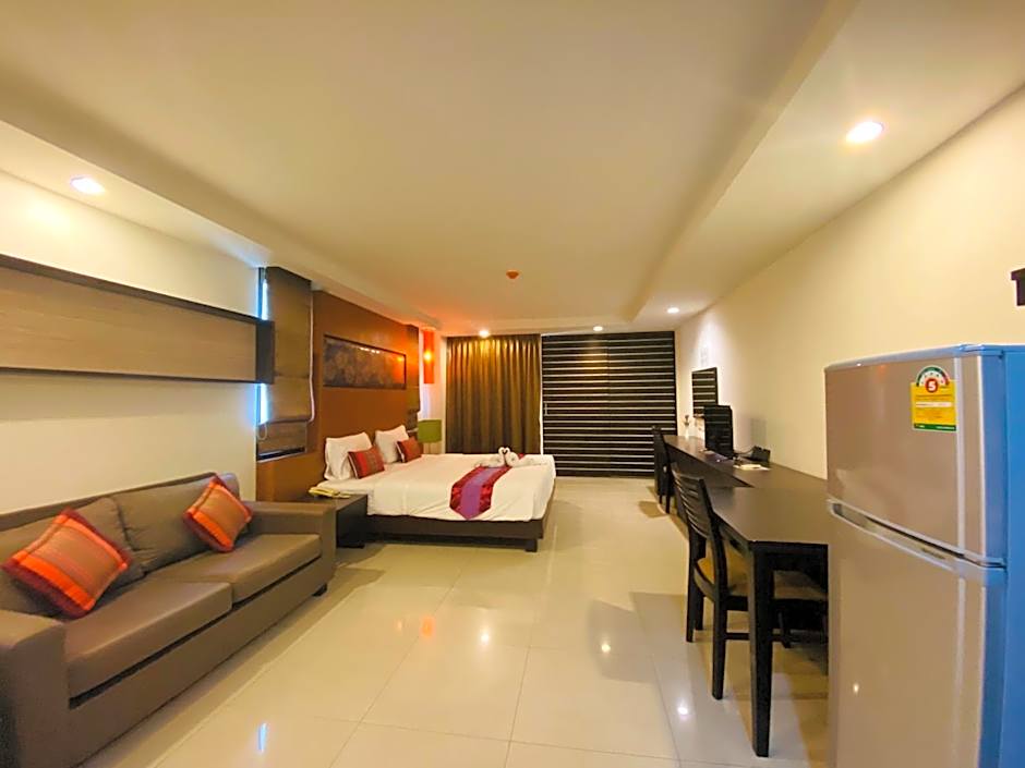 Tycoon Suite by Goad Avadhess Hospitality 1km Walking Street Pattaya Beach