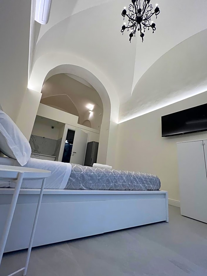 Motta Palace Apartments & Rooms