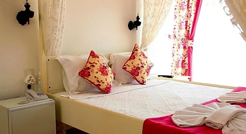 Kemerlihan Deluxe Hotel