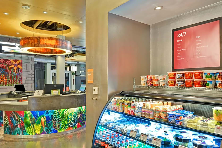 Aloft Phoenix Airport