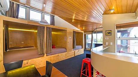 Private 4 Bedroom with Kitchenette and Deck