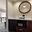 Hampton Inn By Hilton & Suites Pittsburgh/Harmarville