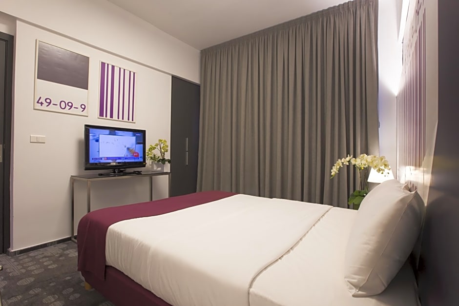 Hotel 35 Rooms