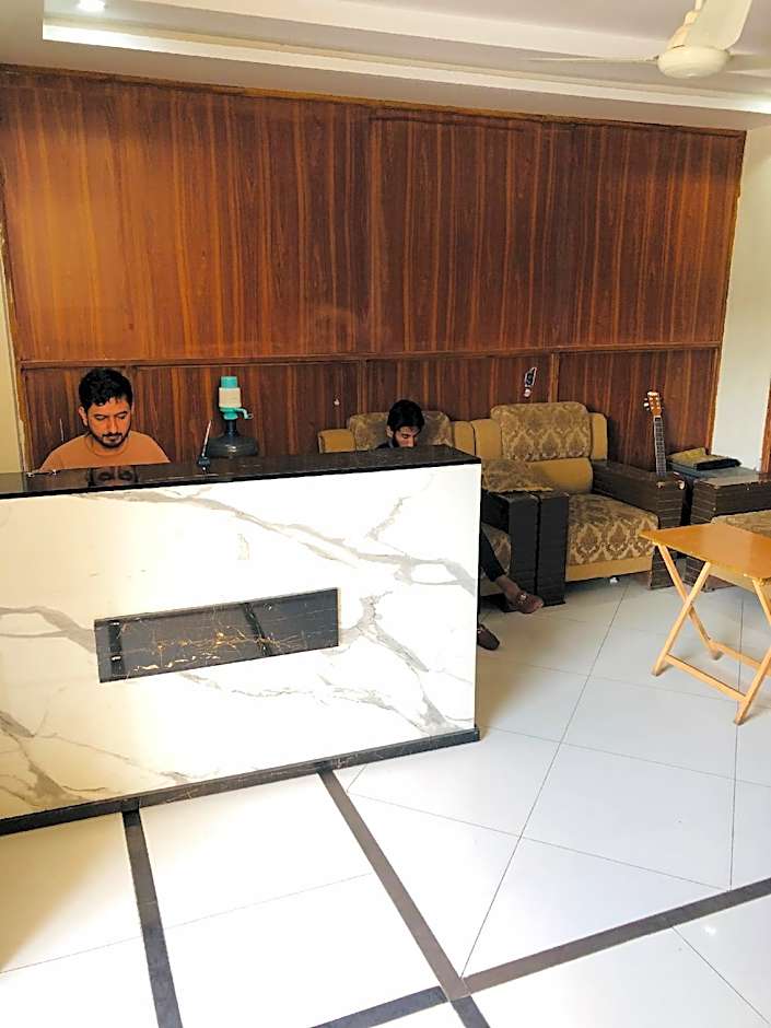 Ibex Hotel – Islamabad, OH