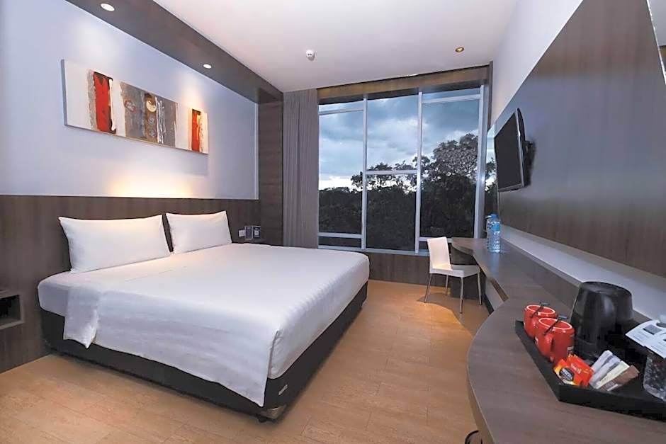 Hotel Neo Dipatiukur by ASTON