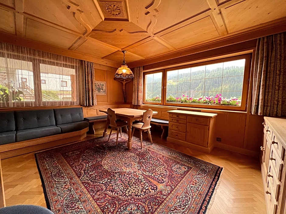 Enjoy Dolomites - Chalet