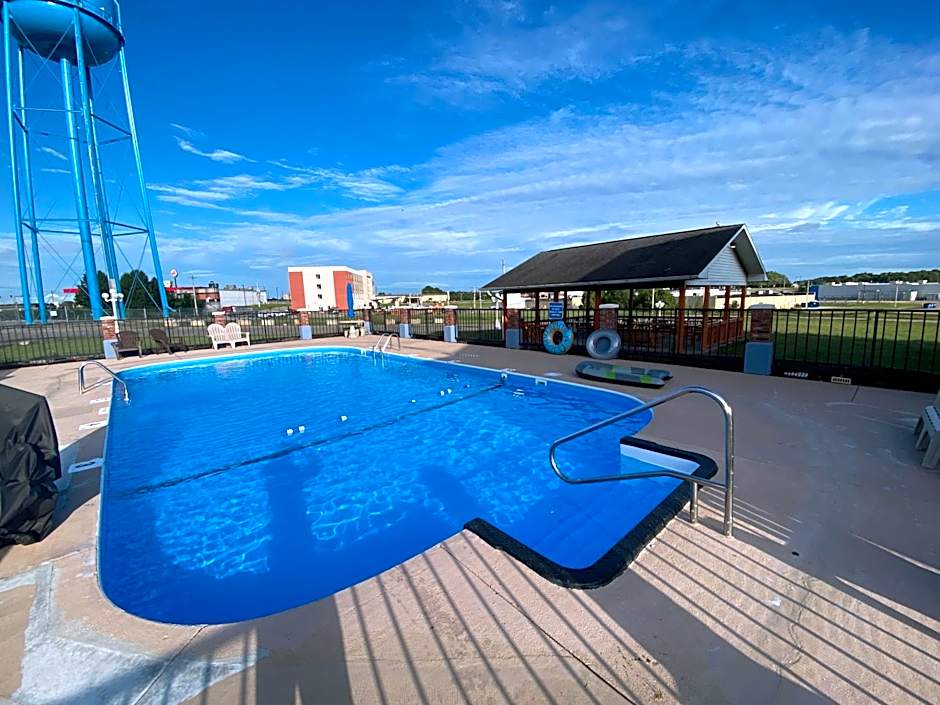Days Inn by Wyndham Perryville