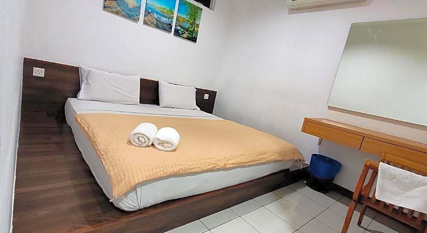 Api Api Guest House