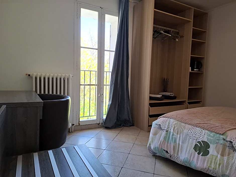 AUBERGE de SAINTE CROIX