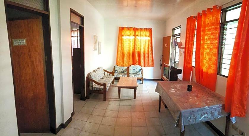 WHITE BEACH GUEST HOUSE