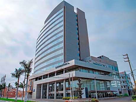 DoubleTree by Hilton Trujillo