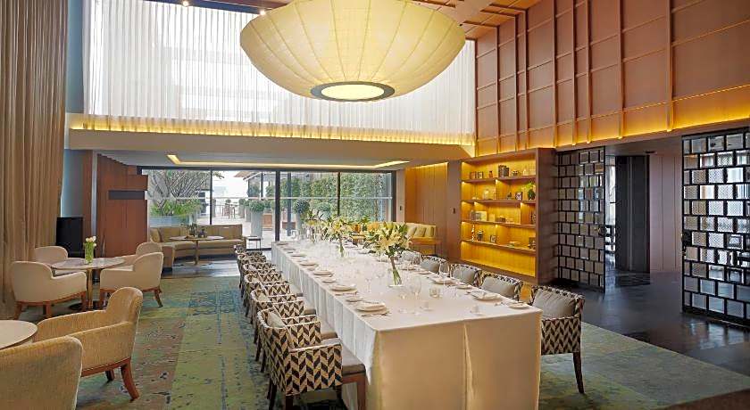 Hansar Bangkok Hotel