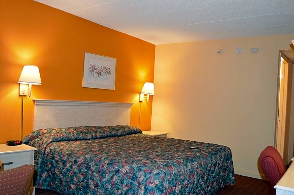 Travelers Inn