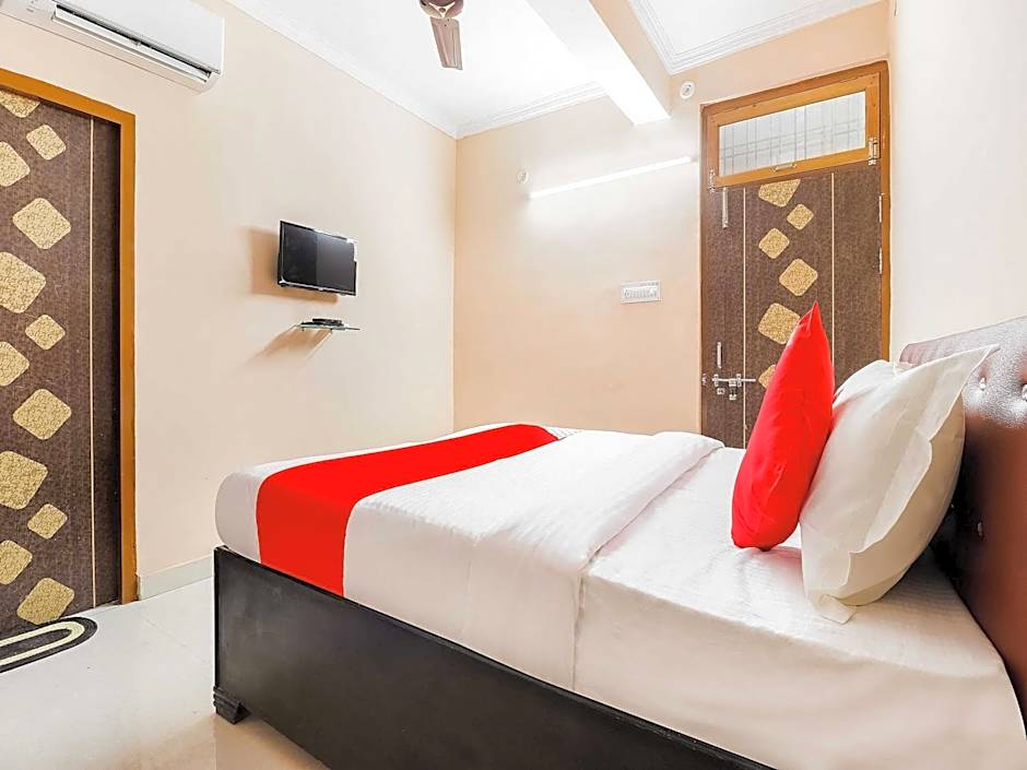 Hotel O Kalawati Palace