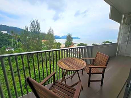 By The Sea with Side Seaview n Sunset view #3A2