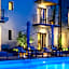 Kannas Mani Luxury Suites -Adults Friendly 14 Plus