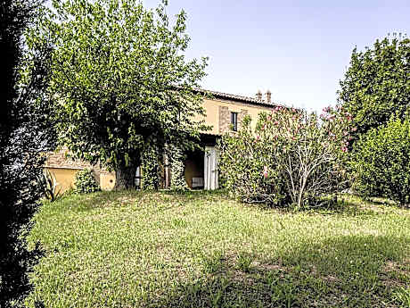 Hillside Comfort with Sauna