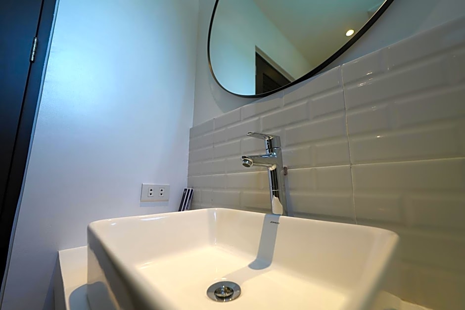 J Boutique Hotel El Nido Managed by H Hospitality Group