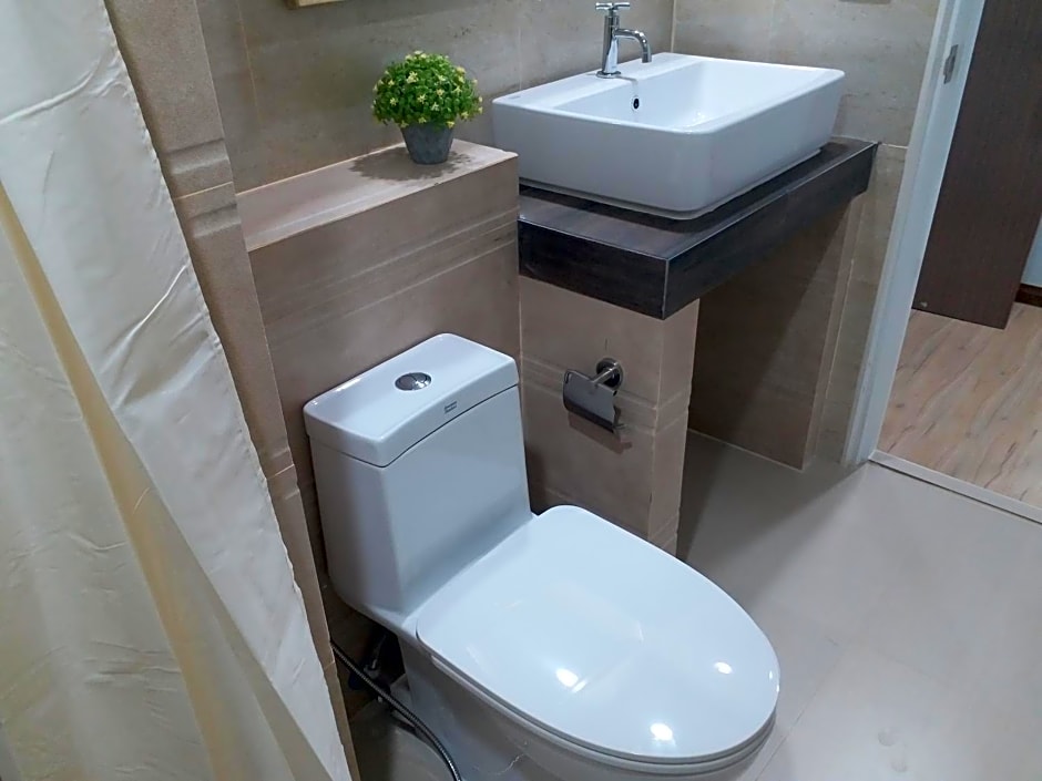 DD Garden Apartment 2