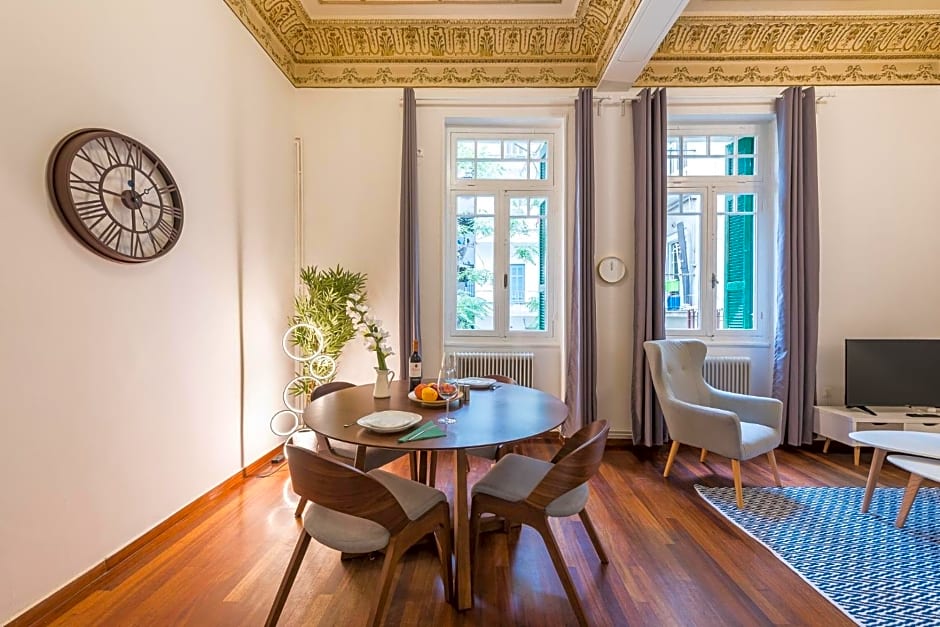 Mavrogenous - The Mansion