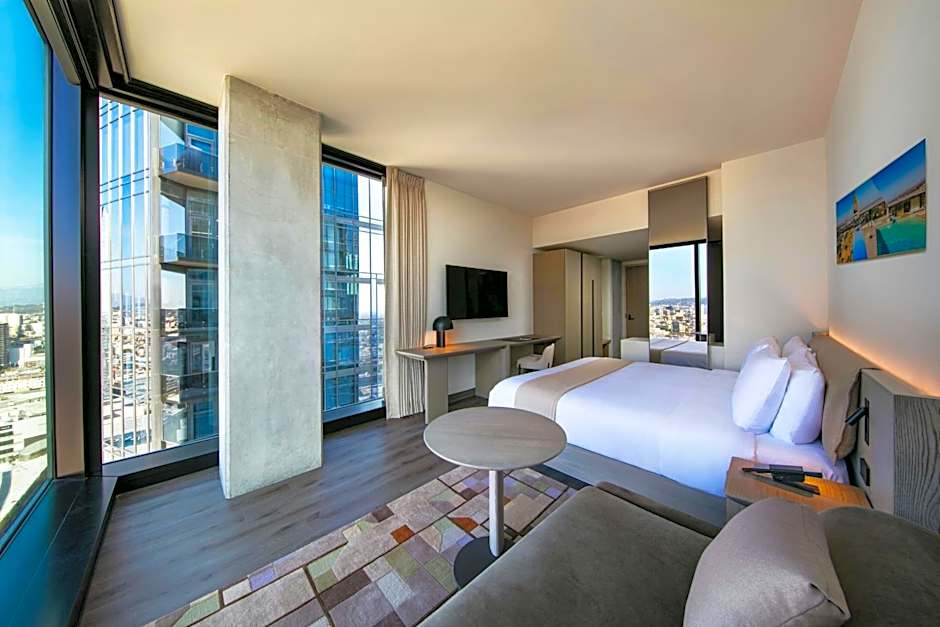 AC Hotel by Marriott Downtown Los Angeles