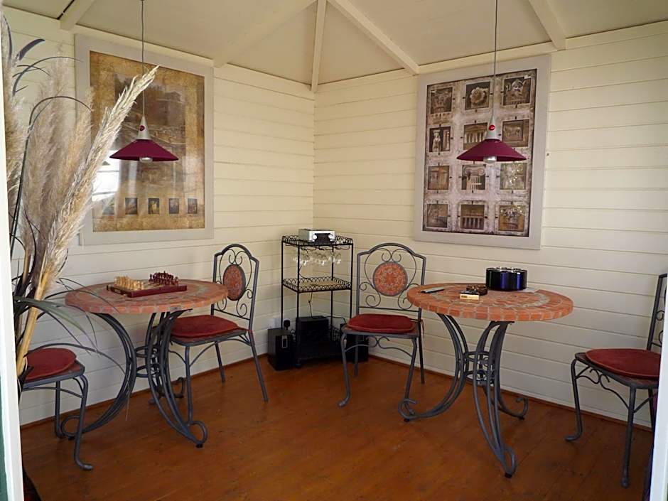 Avlon House Bed & Breakfast