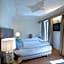 Maxim Suites by Elias Holl